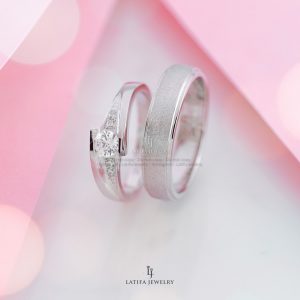 toko cincin nikah Solo Bontang Surabaya Cincin kawin Cincin tunangan Cincin couple custom Cincin emas perak palladium platinum Solo Bontang Surabaya murah (120)