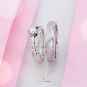 toko cincin nikah Solo Bontang Surabaya Cincin kawin Cincin tunangan Cincin couple custom Cincin emas perak palladium platinum Solo Bontang Surabaya murah (122)