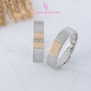 toko cincin nikah Solo Bontang Surabaya Cincin kawin Cincin tunangan Cincin couple custom Cincin emas perak palladium platinum Solo Bontang Surabaya murah (133)