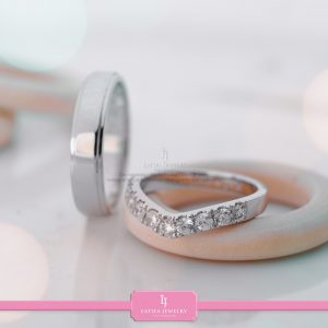 toko cincin nikah Solo Bontang Surabaya Cincin kawin Cincin tunangan Cincin couple custom Cincin emas perak palladium platinum Solo Bontang Surabaya murah (97)